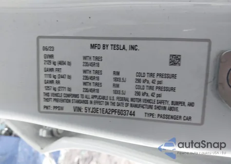 2023 Tesla Model 3 Rear-Wheel Drive z USA, uszkodzony, nr VIN 5YJ3E1EA2PF603744